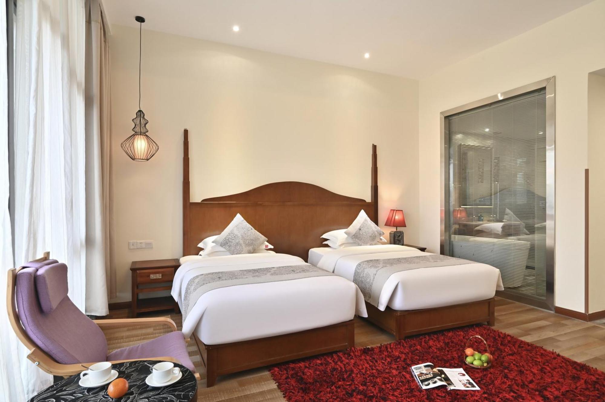 Guilin Crystal Crescent Moon Hotel ภายนอก รูปภาพ
