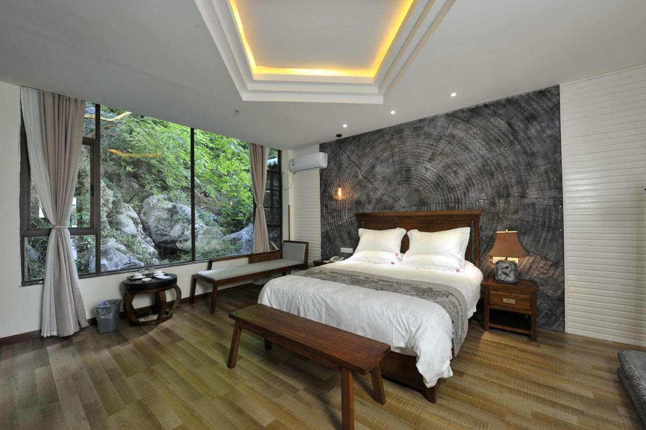 Guilin Crystal Crescent Moon Hotel ภายนอก รูปภาพ